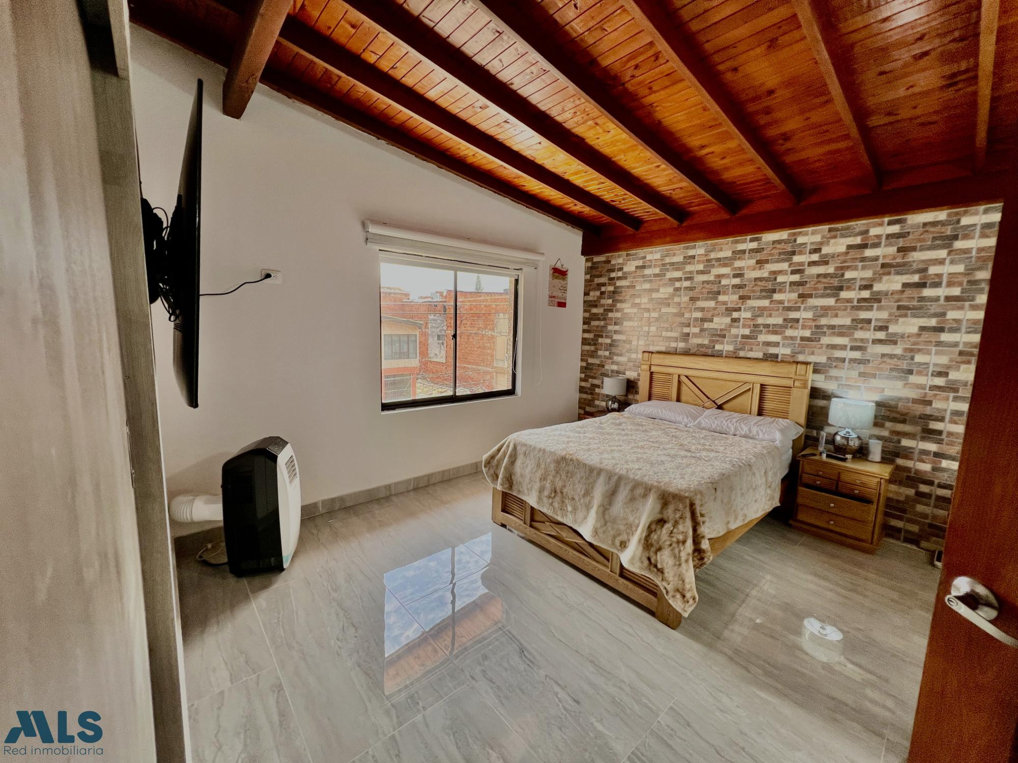 Hermoso apartamento cerca de la Av. Nutibara, Laureles medellin - lorena