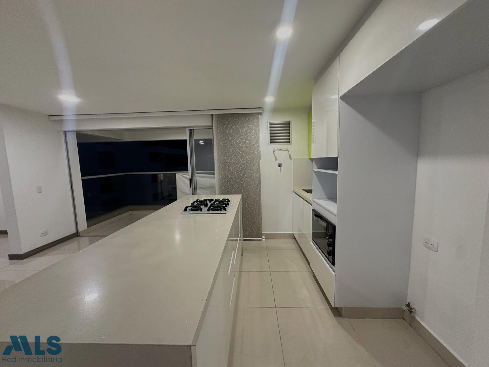 AMPLIO Y MODERNO APARTAMENTO EN VENTA itagui - suramerica