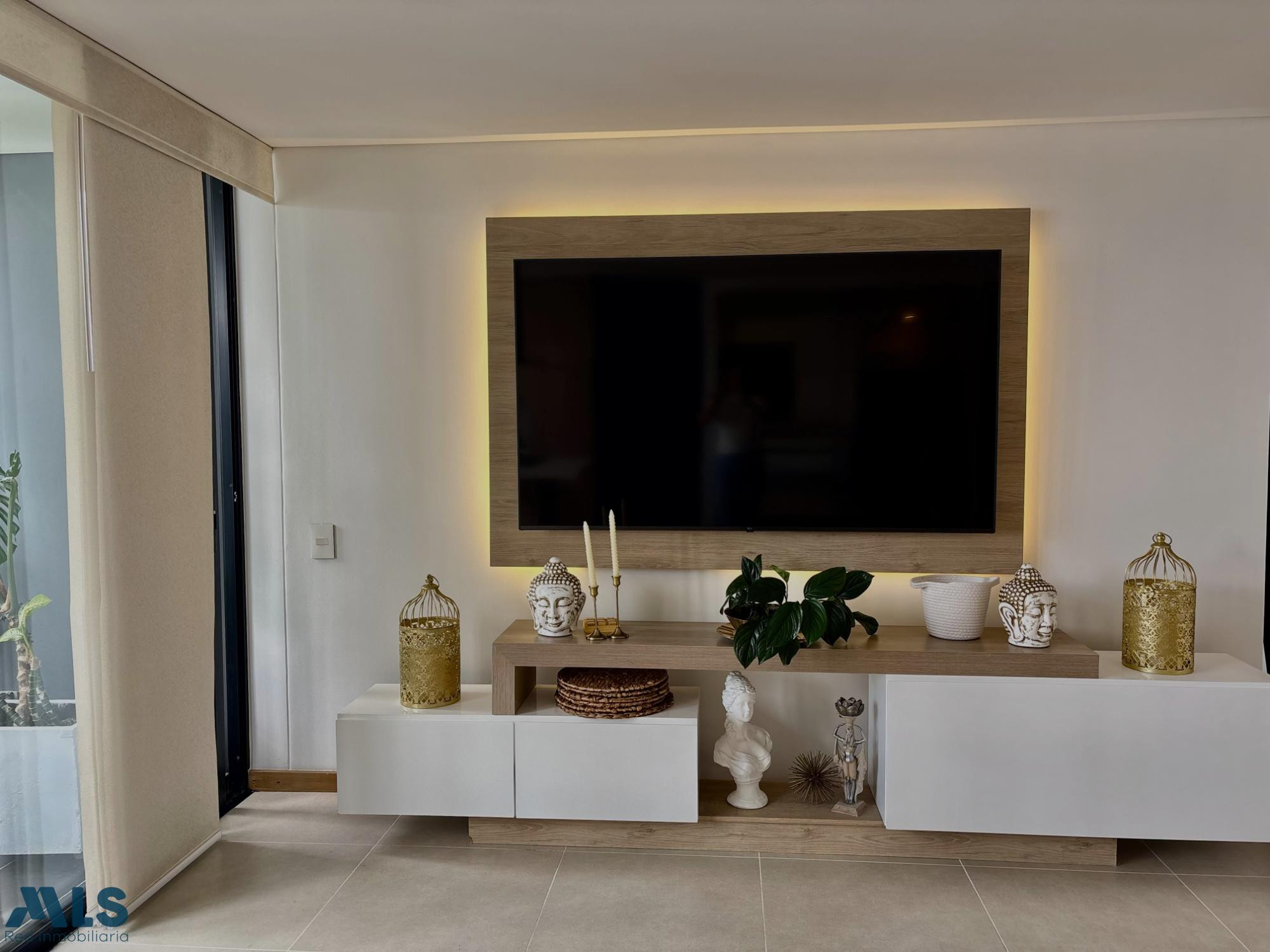 Espectacular apartamento con vista a la ciudad medellin - las palmas