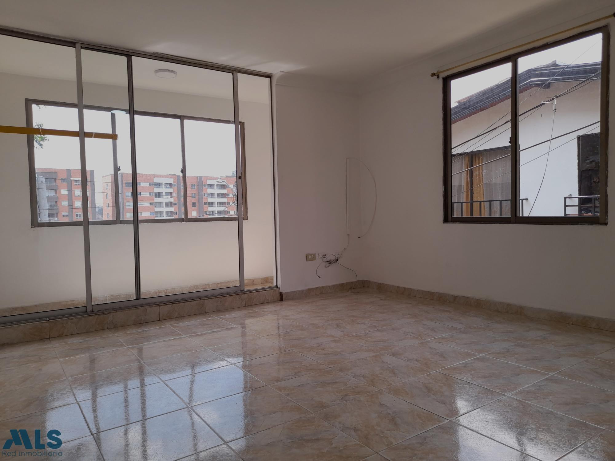 Venta de casa segundo y tercer piso en la colinita medellin - la colina