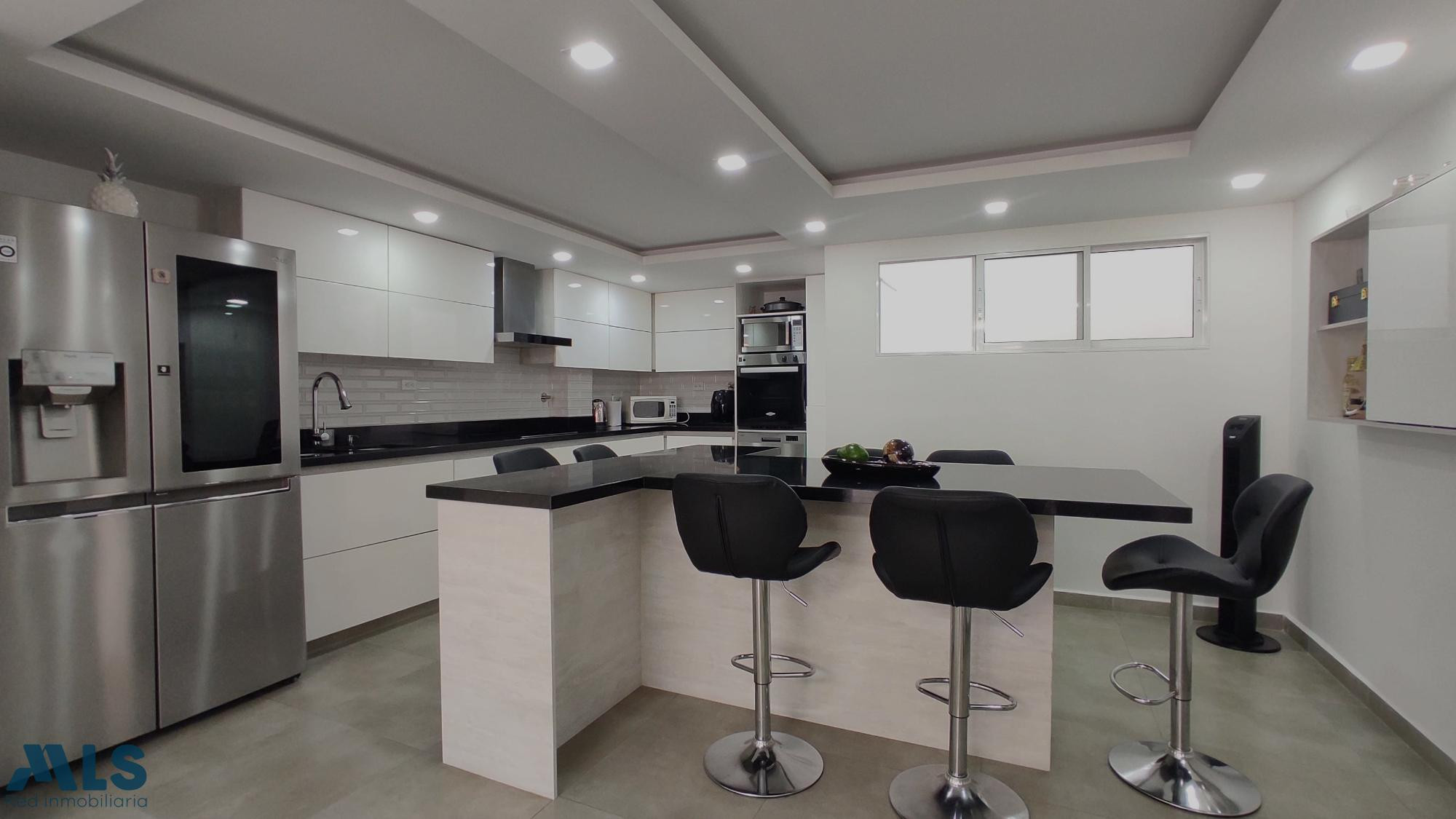 Casa Para La Venta Remodelada En Medellin Sector Belen La Mota medellin - la mota