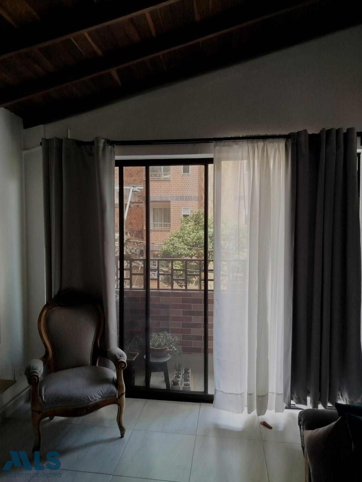 Apartamento remodelado. itagui - independencia