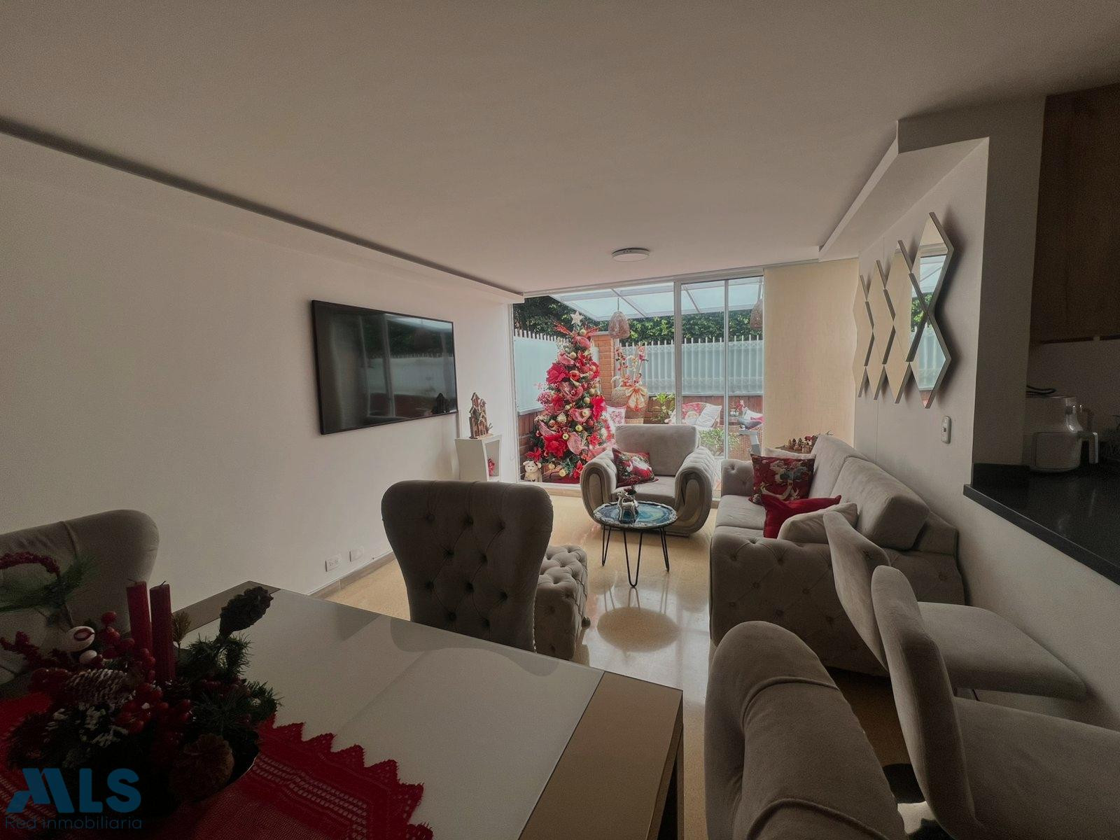 APARTAMENTO DUPLEX CERCA AL CC TESORO medellin - los naranjos