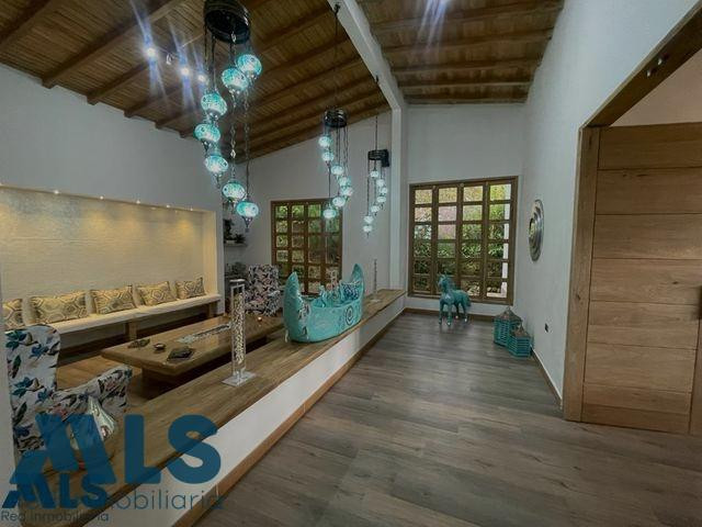 HERMOSA CASA CON PRECIO DE OPORTUNIDAD la-ceja - v el tambo