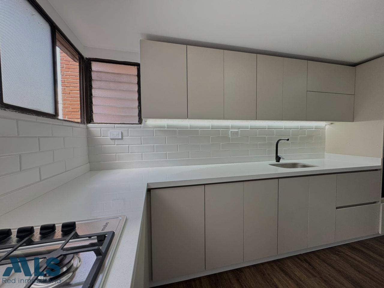 VENTA DE APARTAMENTO EN EL POBLADO medellin - el diamante no 2