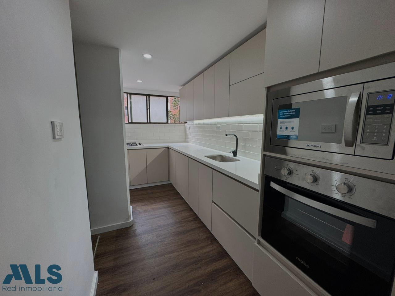 VENTA DE APARTAMENTO EN EL POBLADO medellin - el diamante no 2