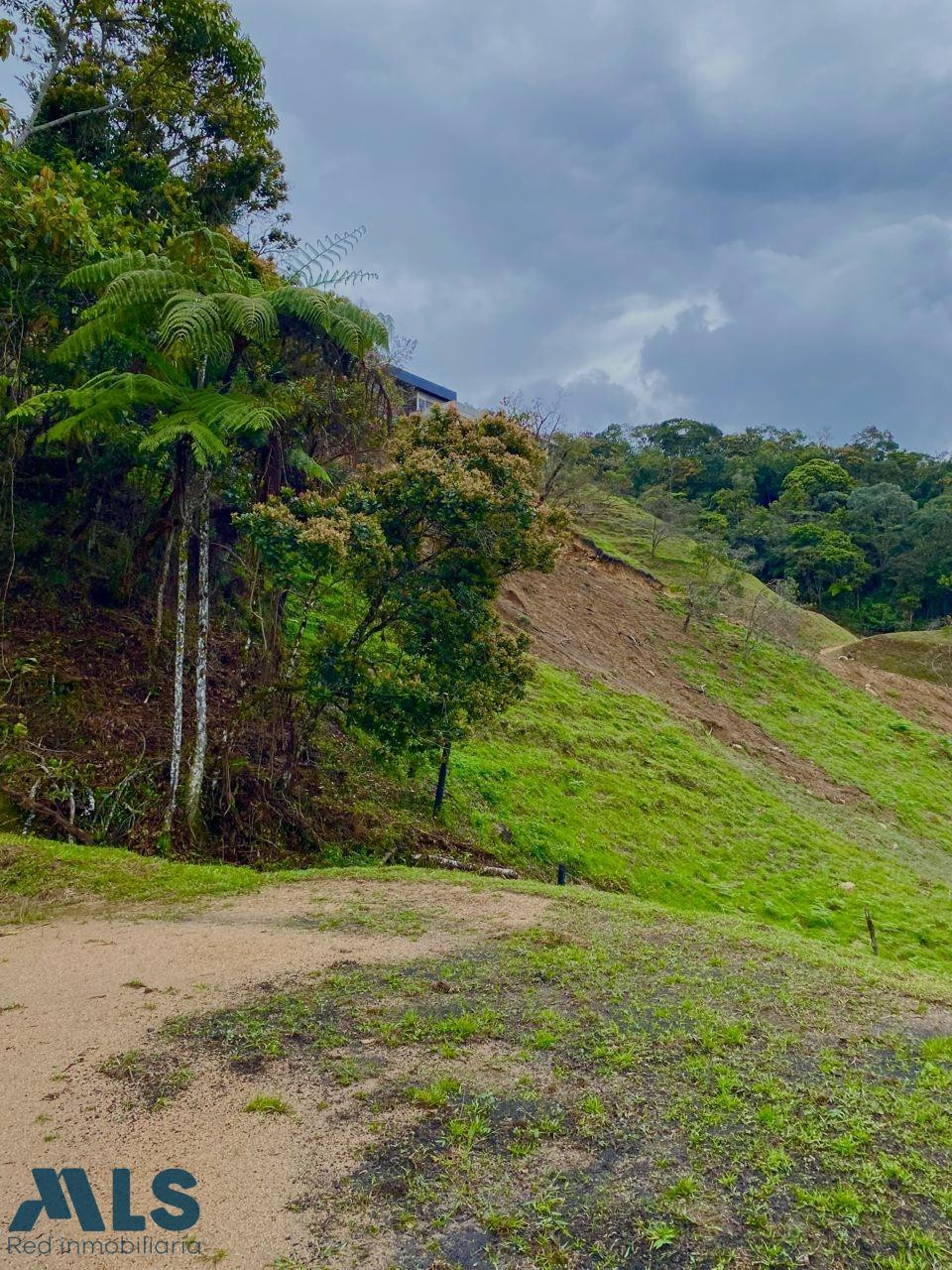 Lote en parcelación con gran altura, vista a piedra del Peñol guatape - v alto verde