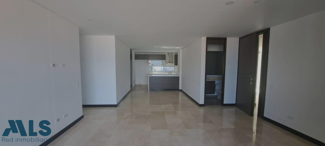 CERCA A LA MILLA DE ORO DEL POBLADO medellin - alejandria