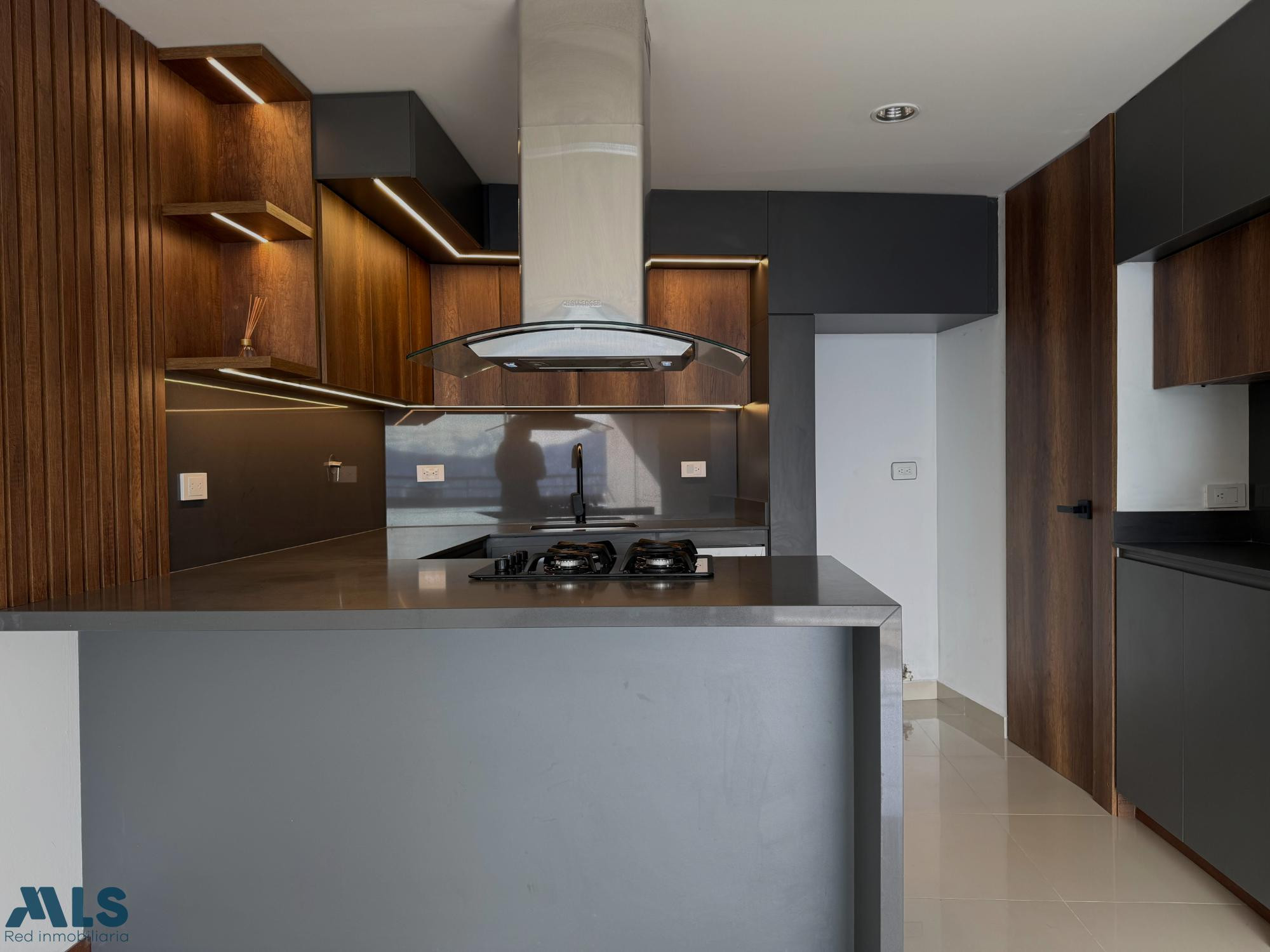 Apartamento con Espectacular Vista medellin - loma del indio