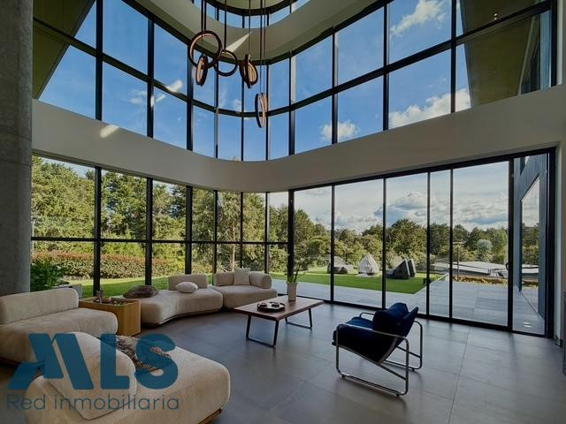 Casa de lujo en venta, Alto de Las Palmas unidad cerrada con zonas comunes envigado - alto de las palmas