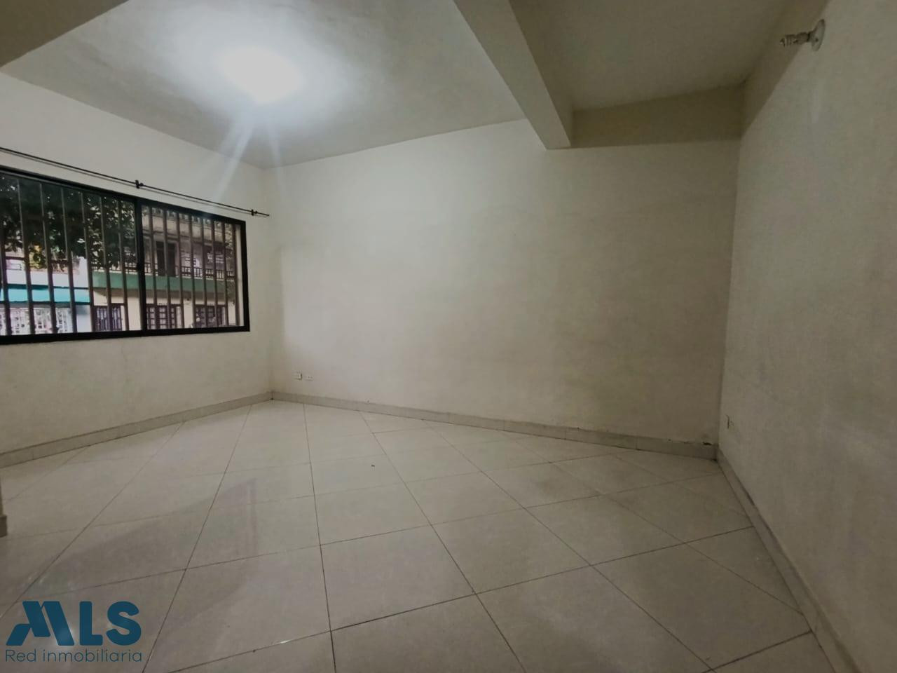 CASA EN VENTA PRIMER PISO EN FLORIDA NUEVA medellin - florida nueva