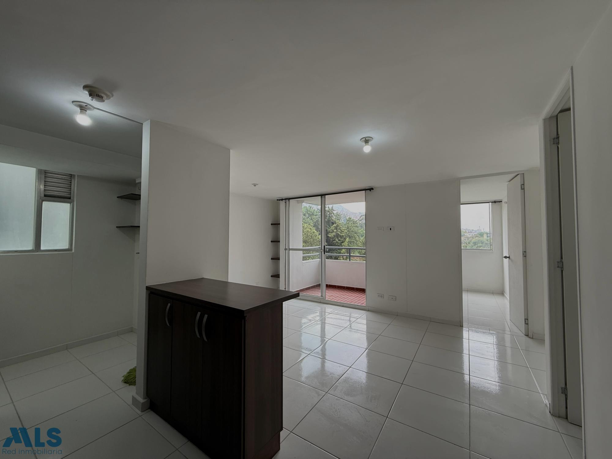Apartamento en venta, Bello, Antioquia bello - madera