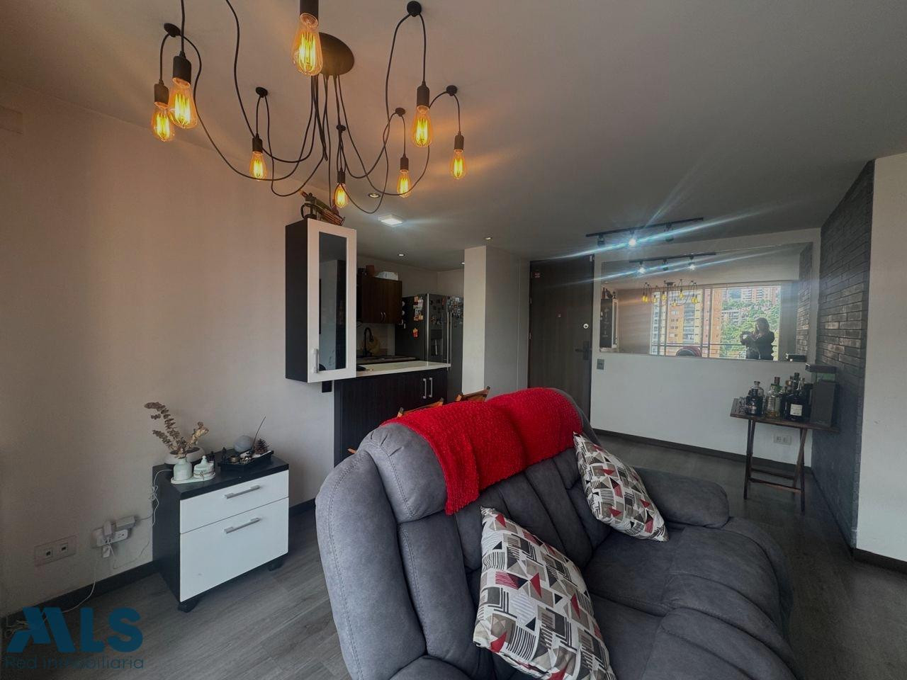 Excelente apartamento en venta en cumbres envigado - loma de cumbres