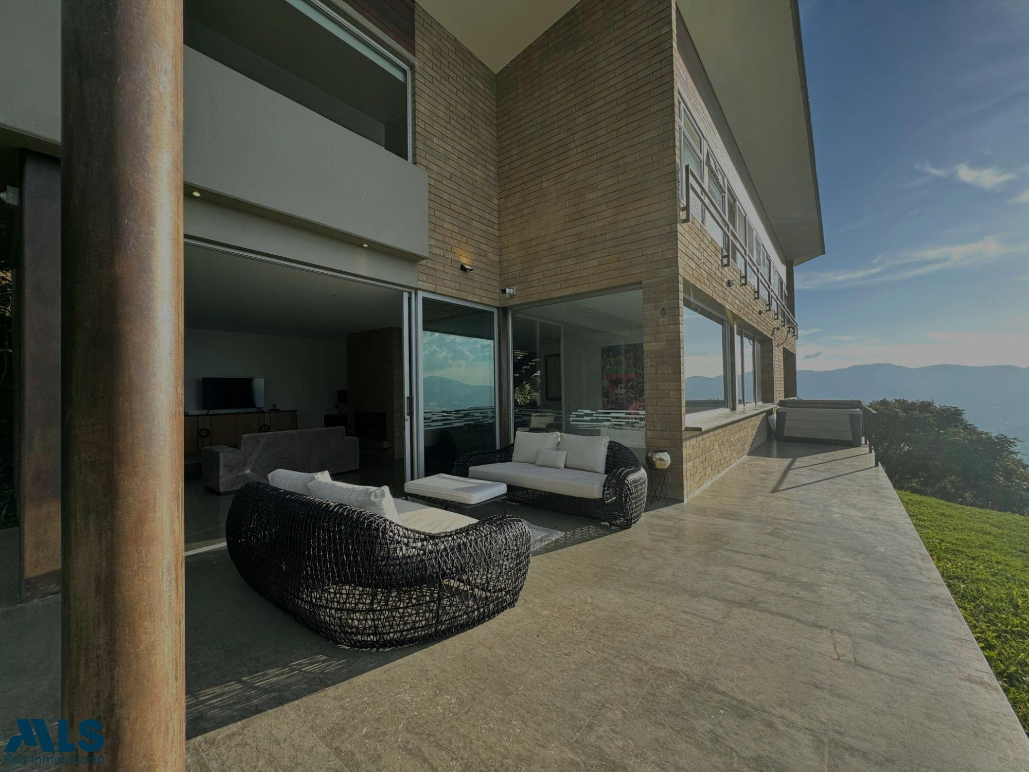 Impresionante vista a la ciudad desde Las Palmas medellin - alto de las palmas