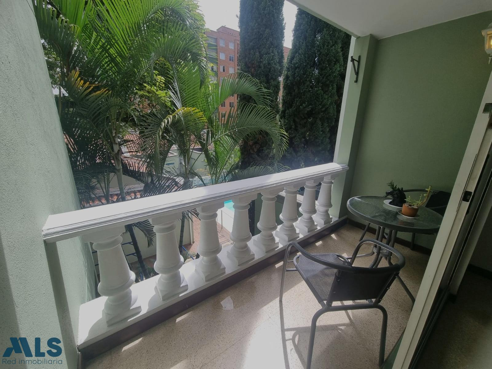 Casa unifamiliar Loa De Los Bernal medellin - loma de los bernal