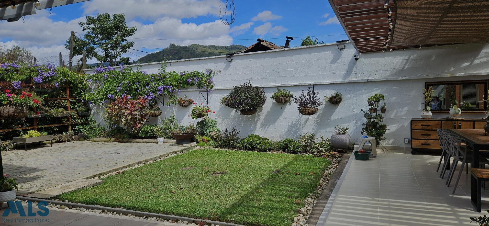 Modernidad en sector tranquilo el-retiro - urbano