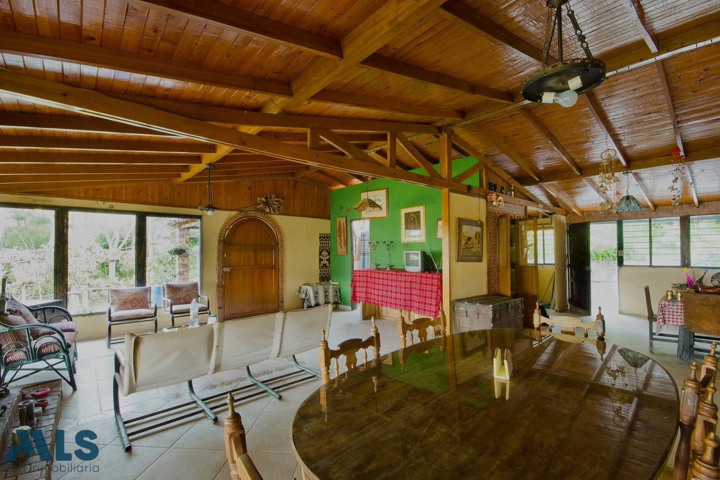 Hermoso lugar y finca autosuficiente para experimentar la vida en las montanas. girardota - v la holanda