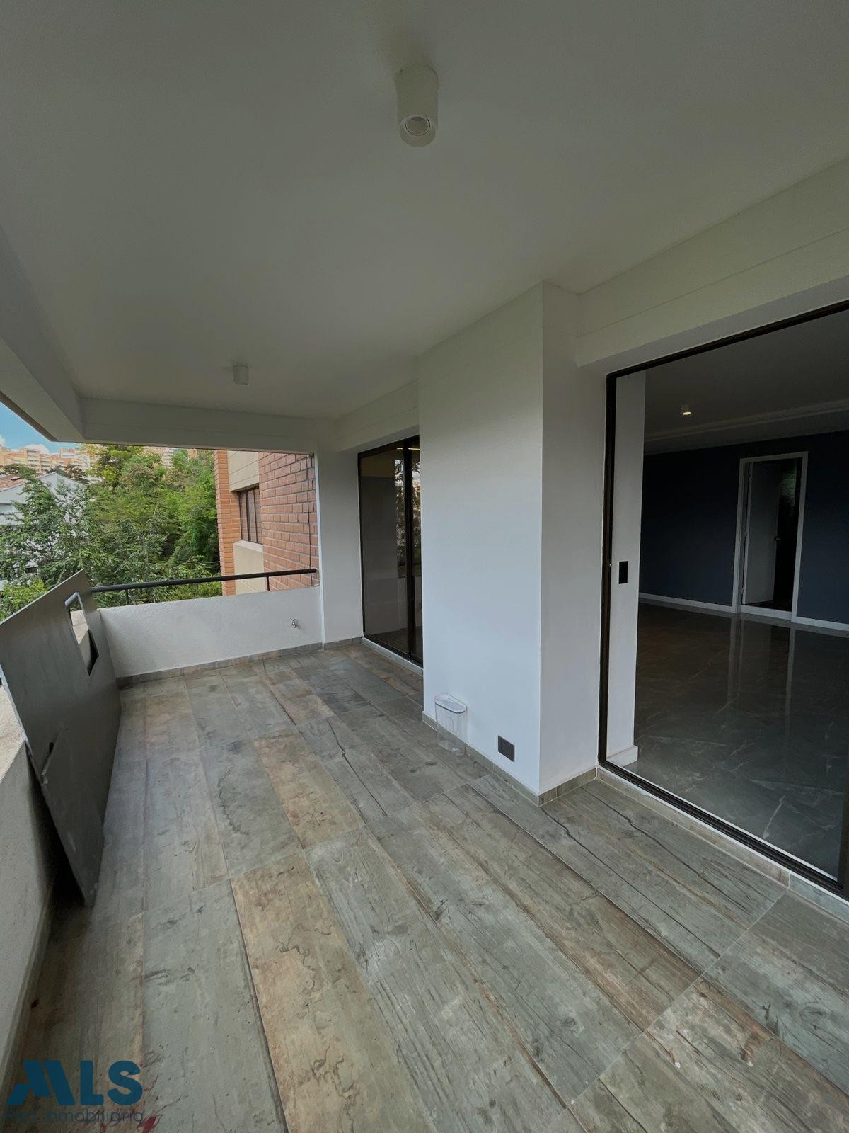 excelente ubicacion medellin - el tesoro