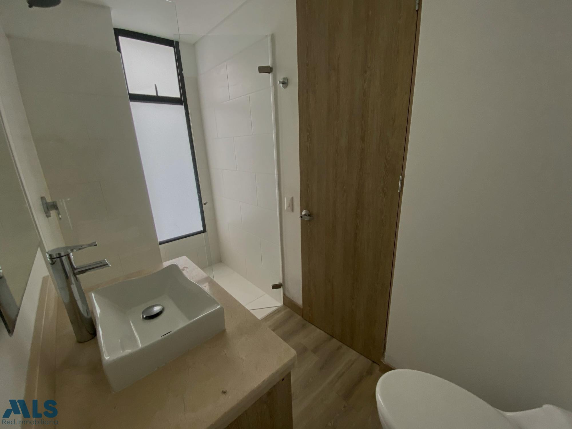 OFICINA PARA LA VENTA EN BELEN CON UN ÁREA DE 32 MT2 medellin - belen