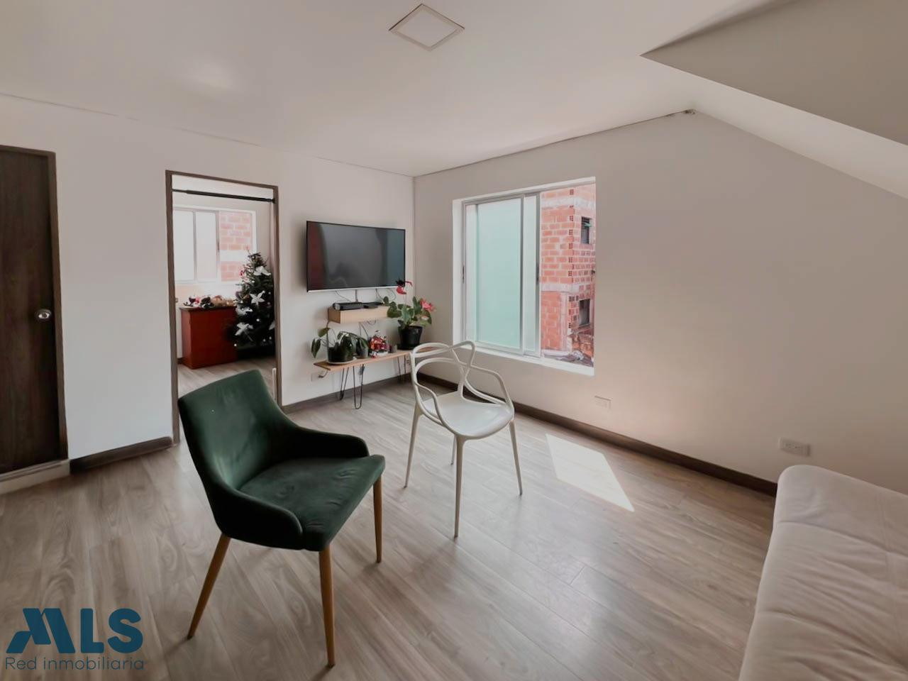 APARTAMENTO EN ZONA PLANA DE ENVIGADO envigado - primavera