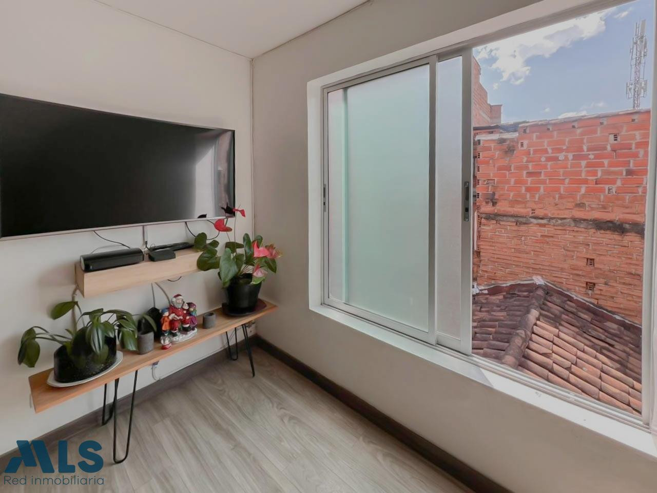 APARTAMENTO EN ZONA PLANA DE ENVIGADO envigado - primavera