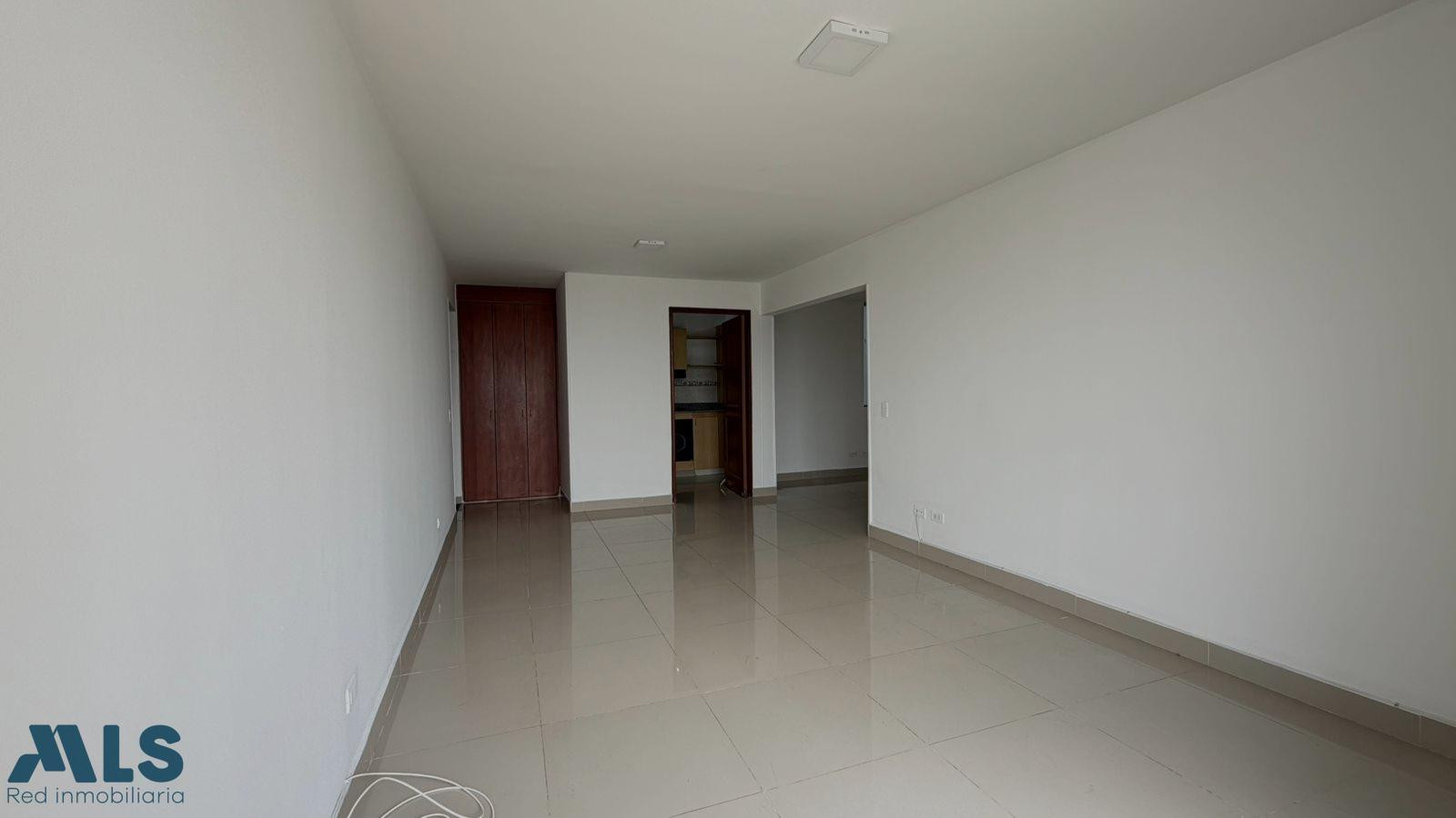 APARTAMENTO A UNOS PASOS DEL CENTRO COMERCIAL SANTAFE medellin - oviedo