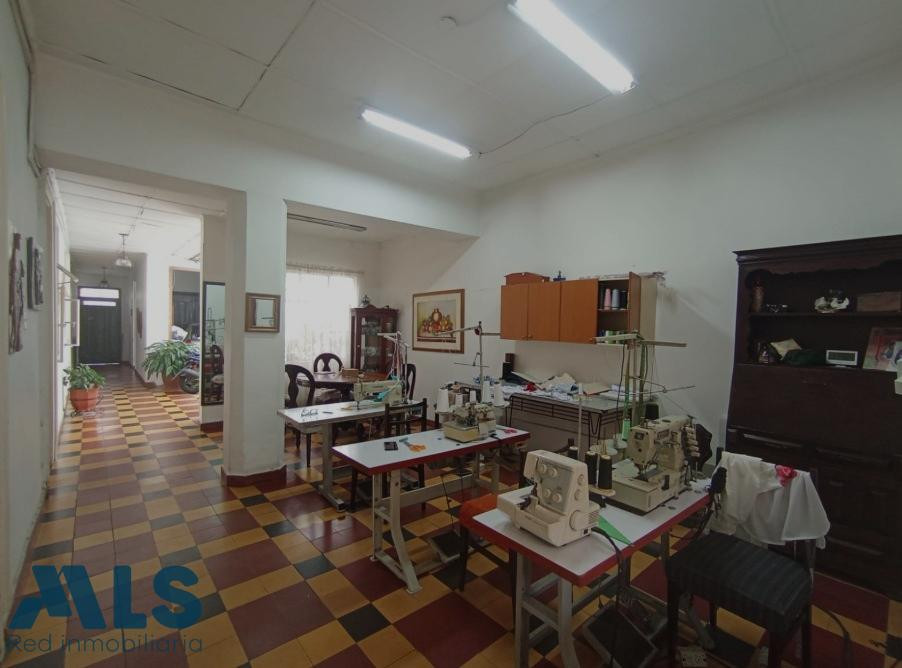 Se vende casa en el Centro sector Prado Centro medellin - prado
