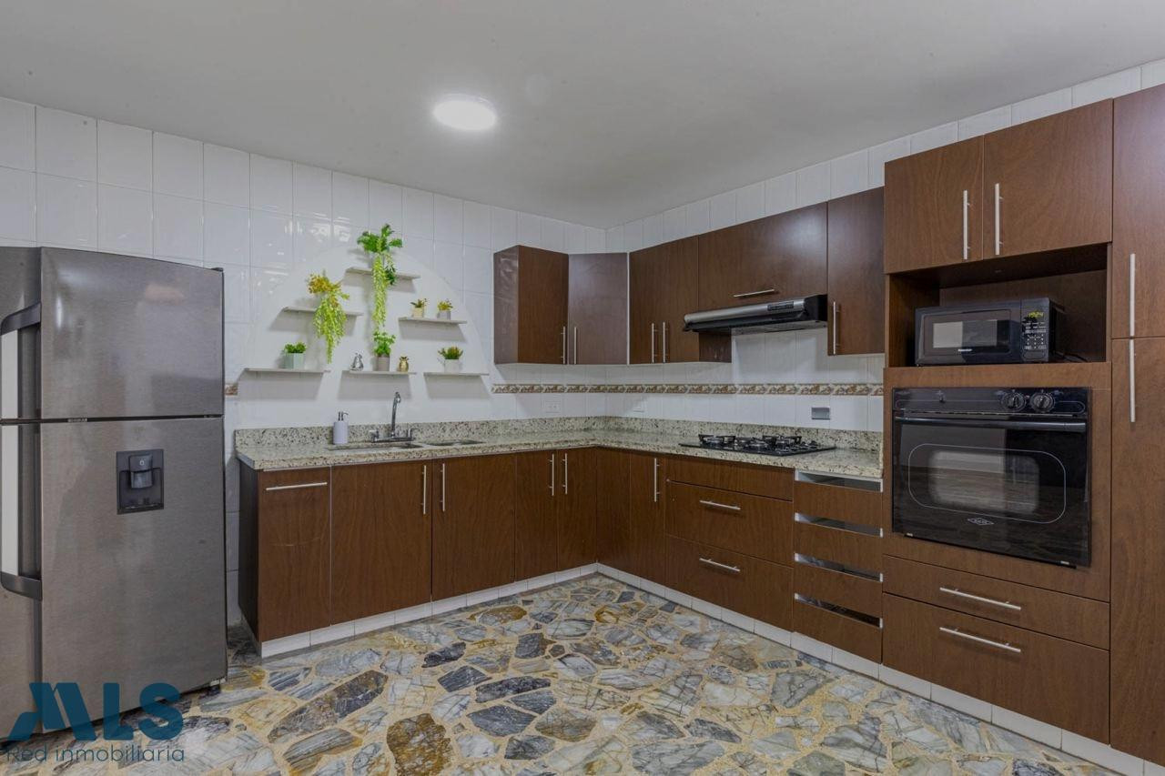 Se vende amplia casa cerca a la Cuarta Brigada – Medellín medellin - cuarta brigada