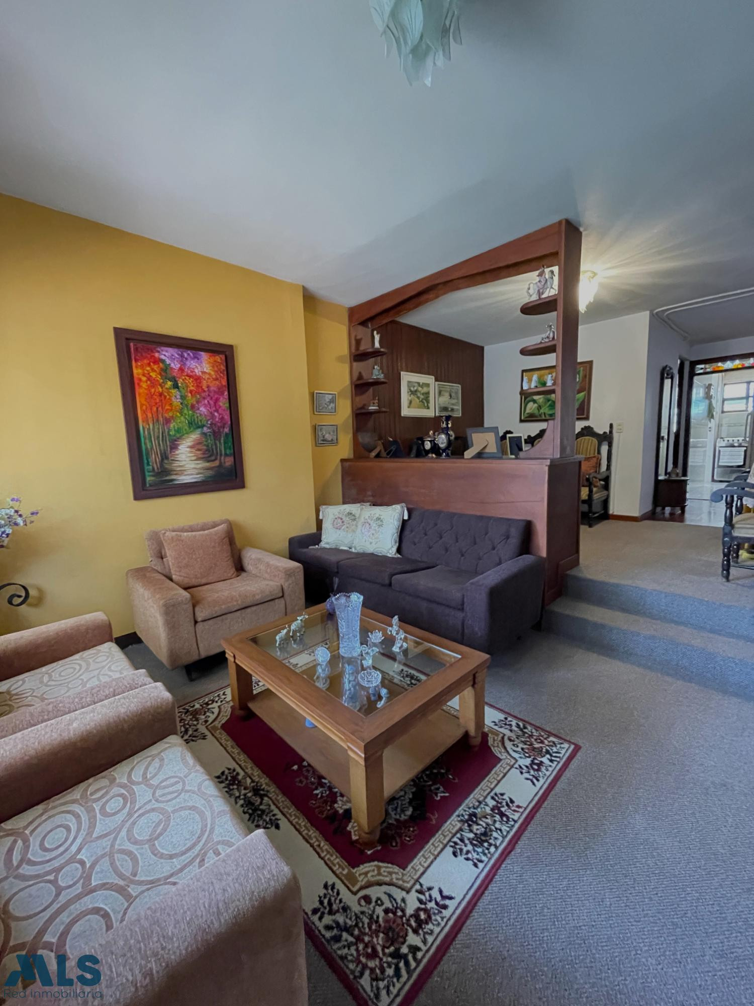 VIVIENDA UNIFAMILIAR EN BARRIO, EXCELENTE UBICACION. medellin - santa monica