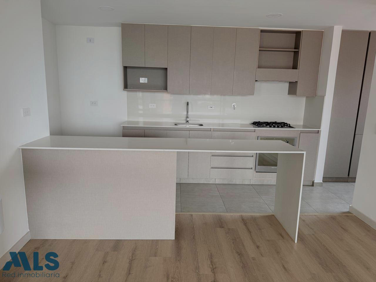 APARTAMENTO EN VENTA ENVIGADO SECTOR CUMBRES envigado - loma de cumbres