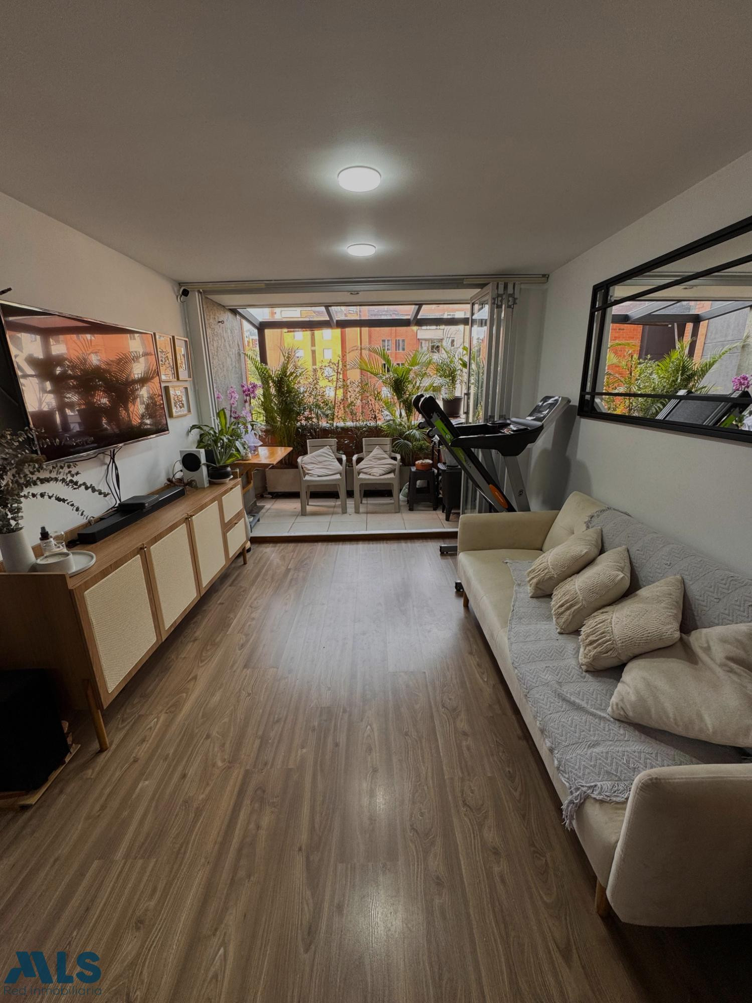 APARTAMENTO EN ENVIGADO SECTOR LOMA DE CUMBRES envigado - loma de cumbres