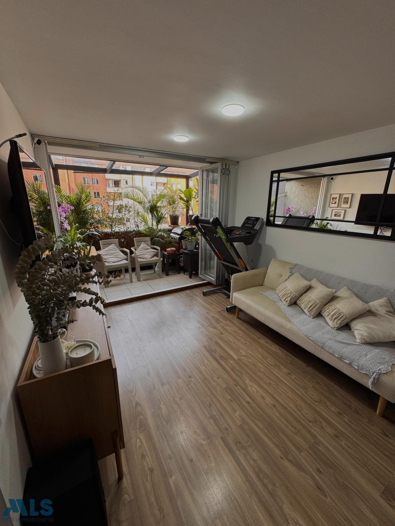 APARTAMENTO EN ENVIGADO SECTOR LOMA DE CUMBRES envigado - loma de cumbres