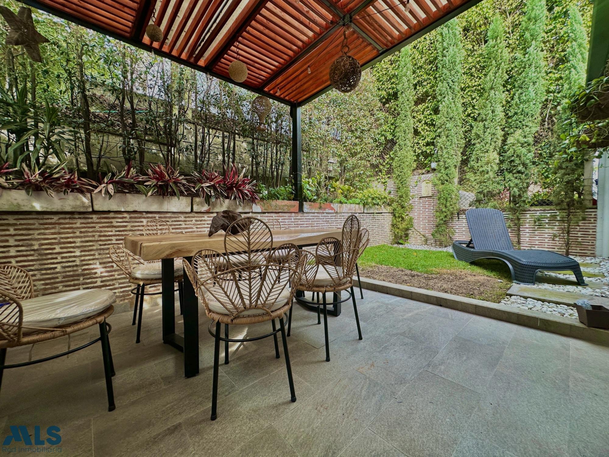 CASA EN VENTA EN CASTROPOL EN EL POBLADO medellin - castropol