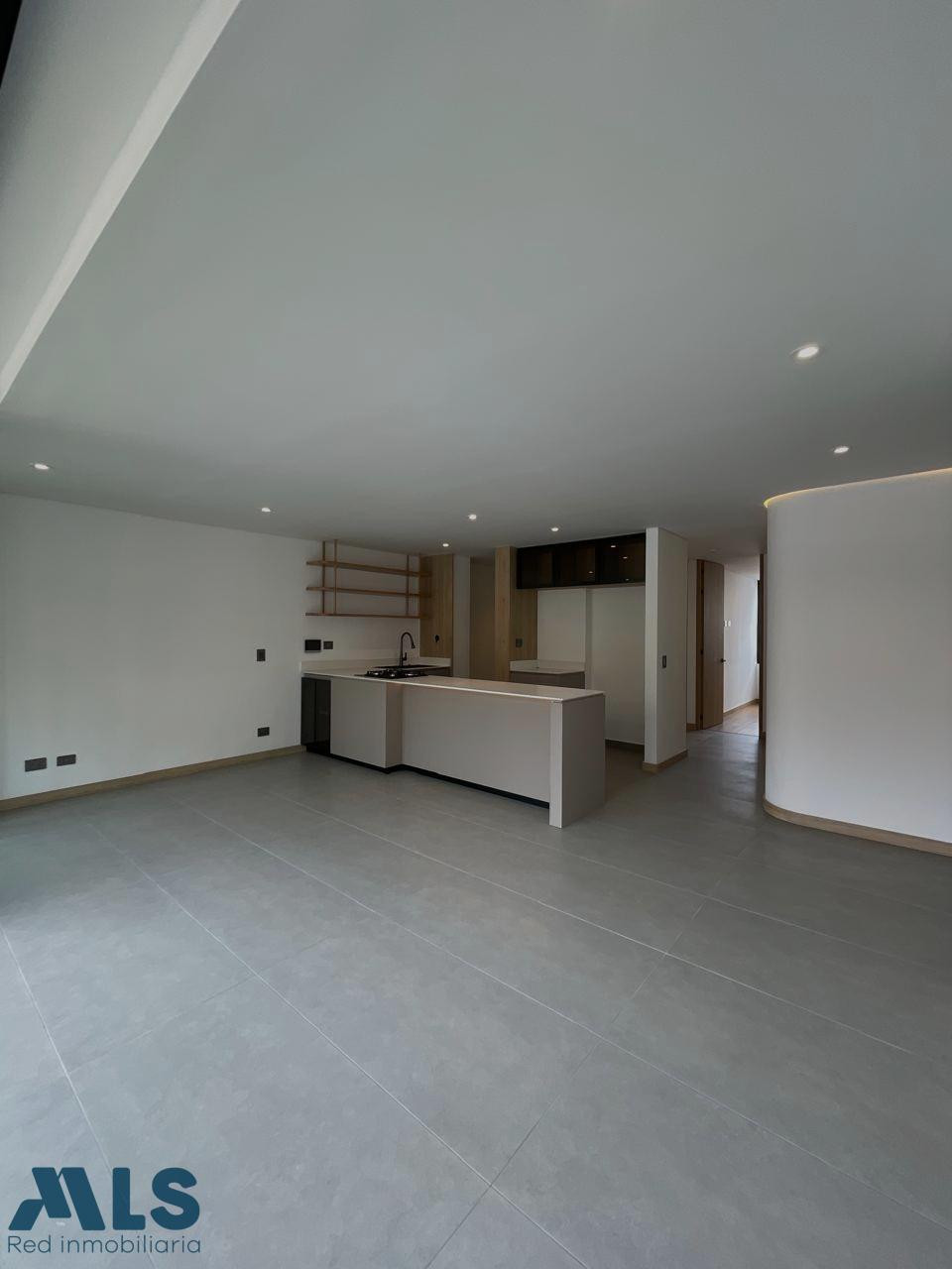 EXCELENTE PUNTO medellin - la castellana