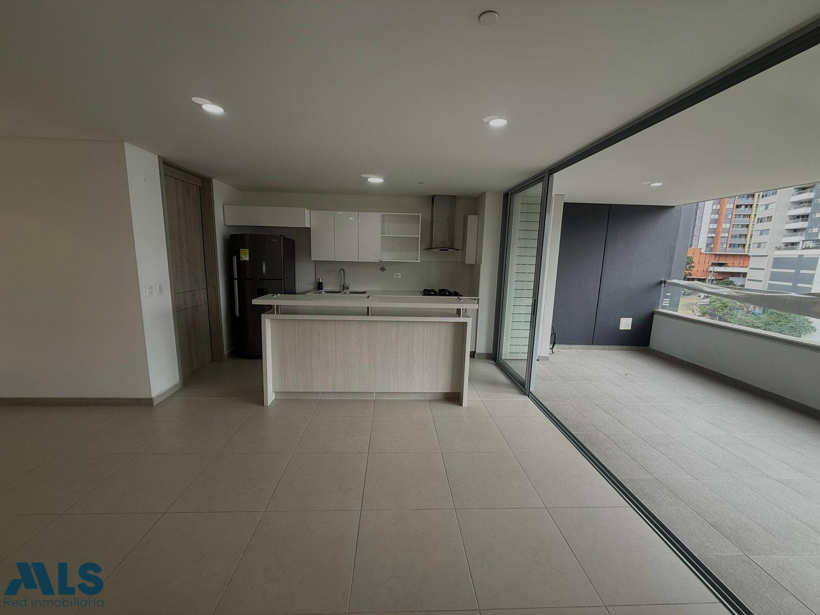 APARTAMENTO EN ENVIGADO LOMA DE LOS MESA - SUPER BALCON envigado - loma de los mesa