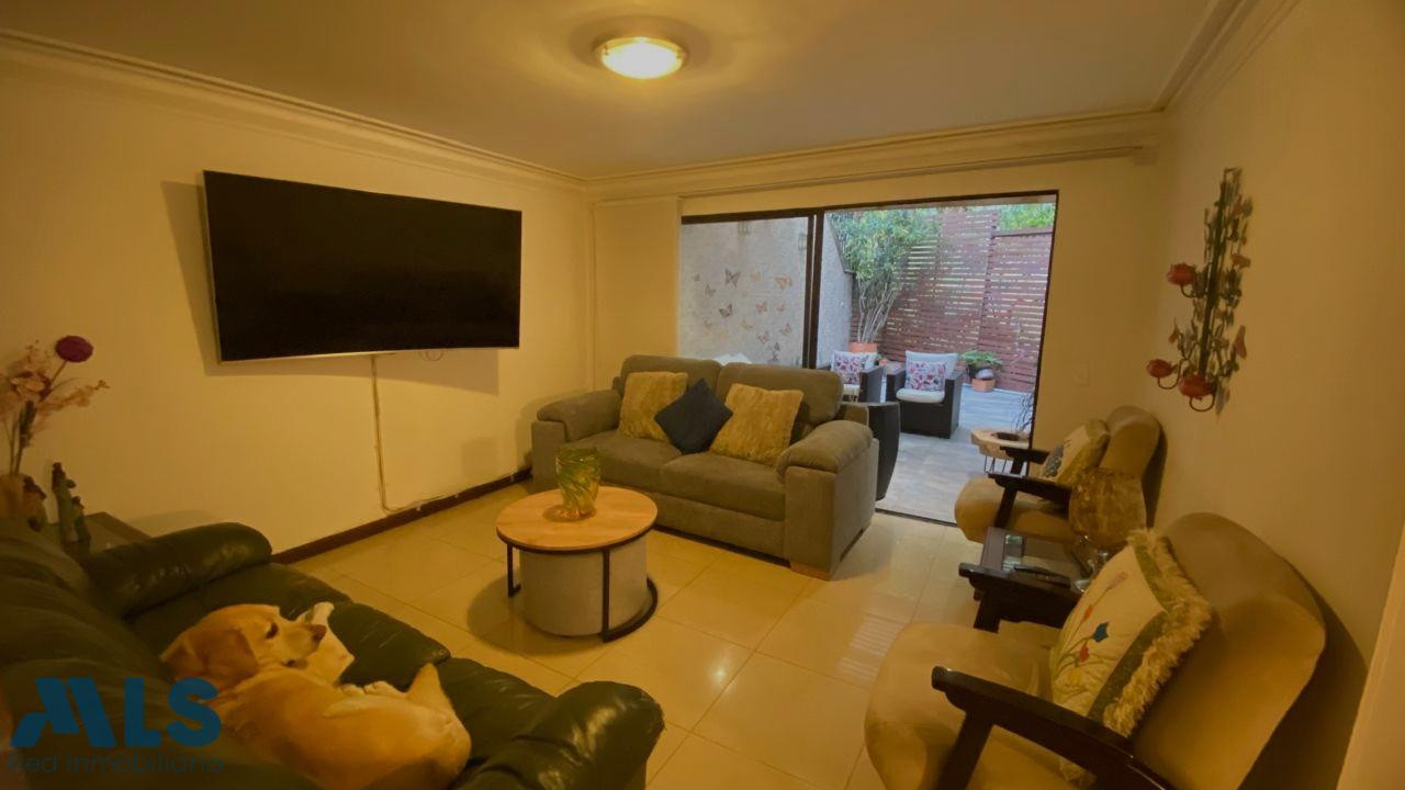 HERMOSA CASA EN EL POBLADO medellin - loma los gonzalez