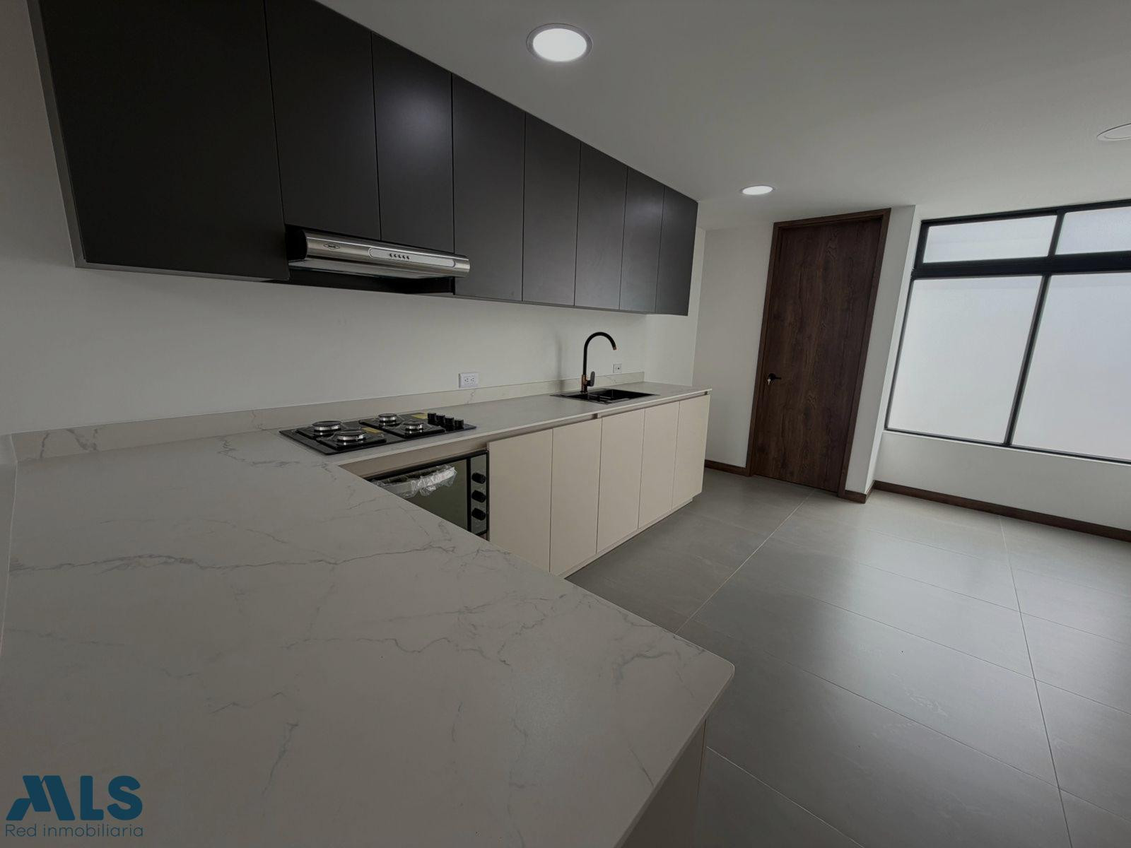 Estrena apartamento en Laureles: espacio, luz y excelente ubicación medellin - san joaquin