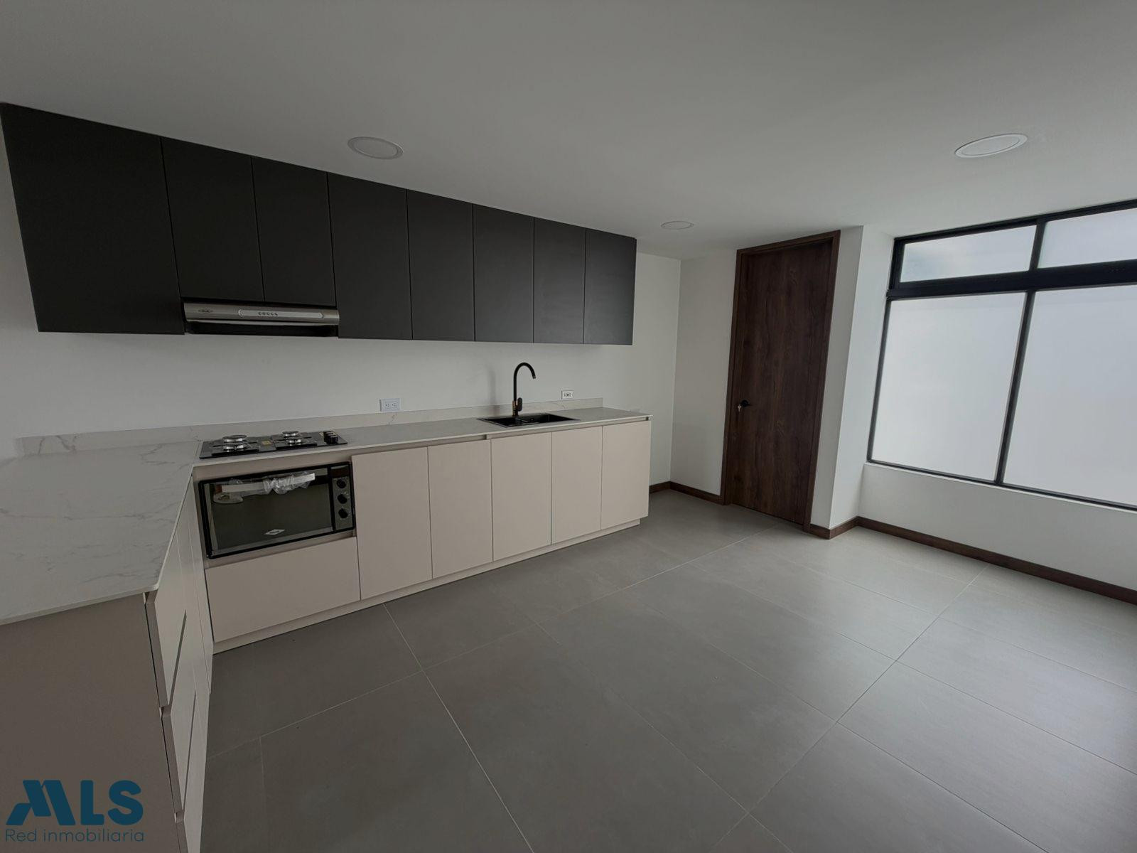 Estrena apartamento en Laureles: espacio, luz y excelente ubicación medellin - san joaquin