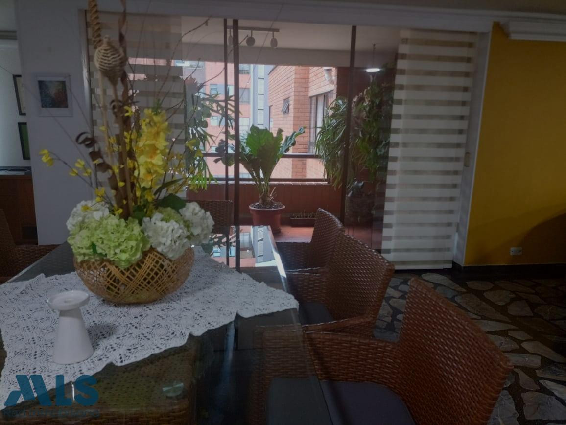 Tradicional apto 200m2 en El Poblado medellin - las lomas no 1