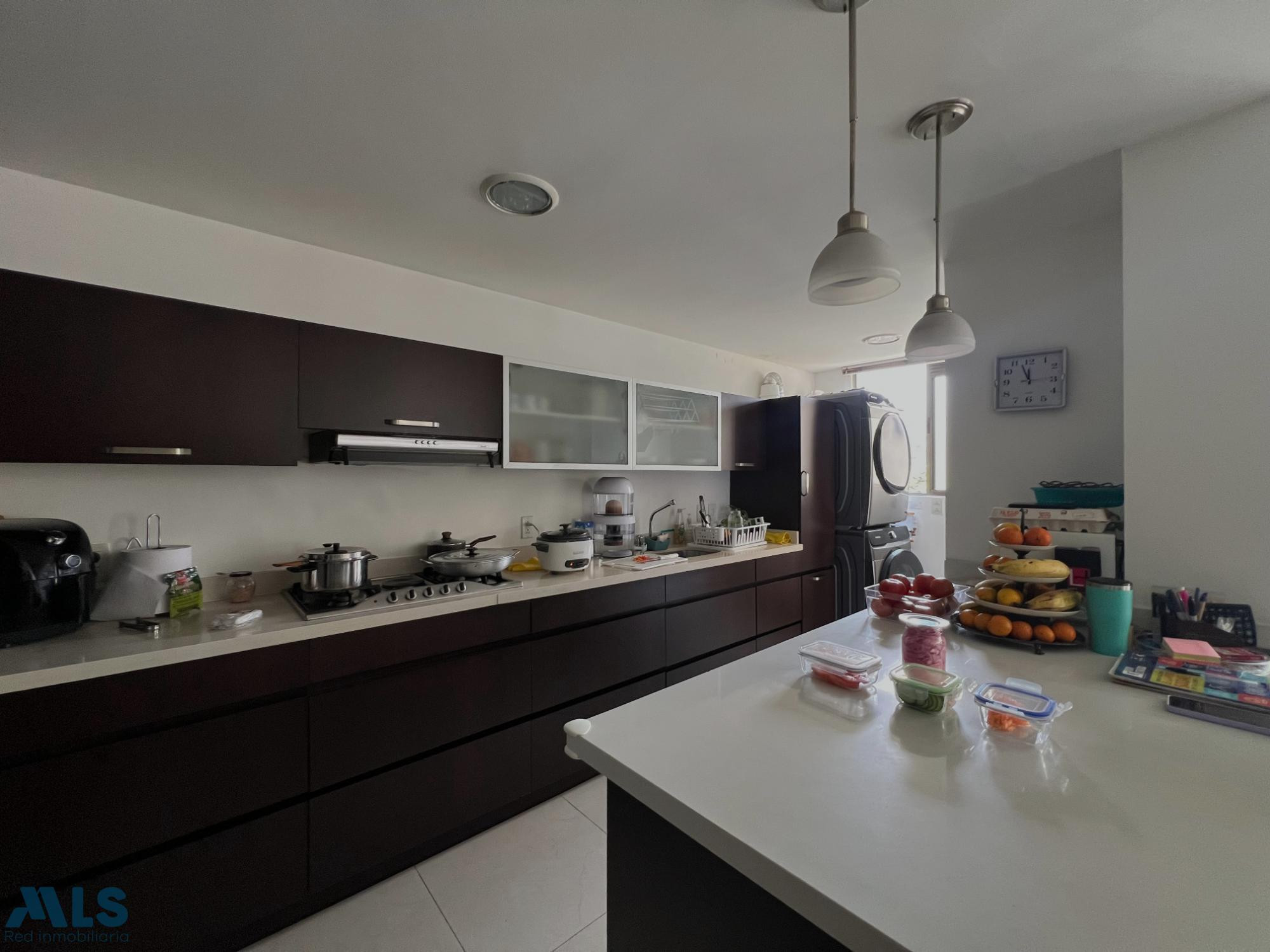 | VENTA | Apartamento en Envigado, sector Zúñiga. envigado - zuniga