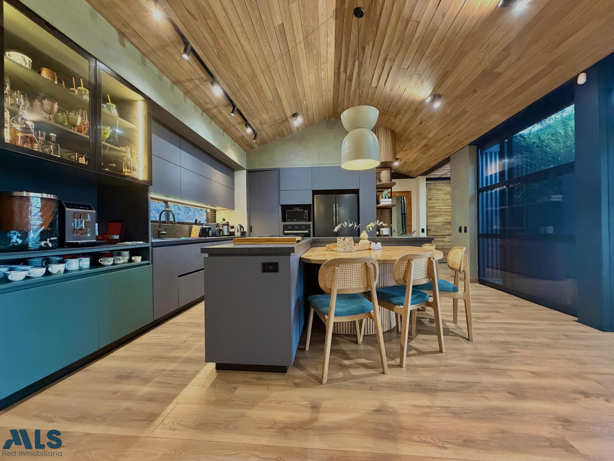 ESPECTACULAR CASA EN VENTA EN LA CEJA la-ceja - v el yarumo