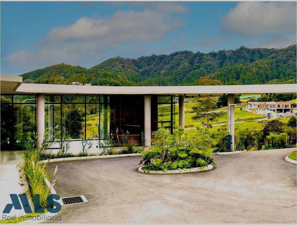 EL LOTE IDEAL PARA TU NUEVO HOGAR envigado - alto de las palmas