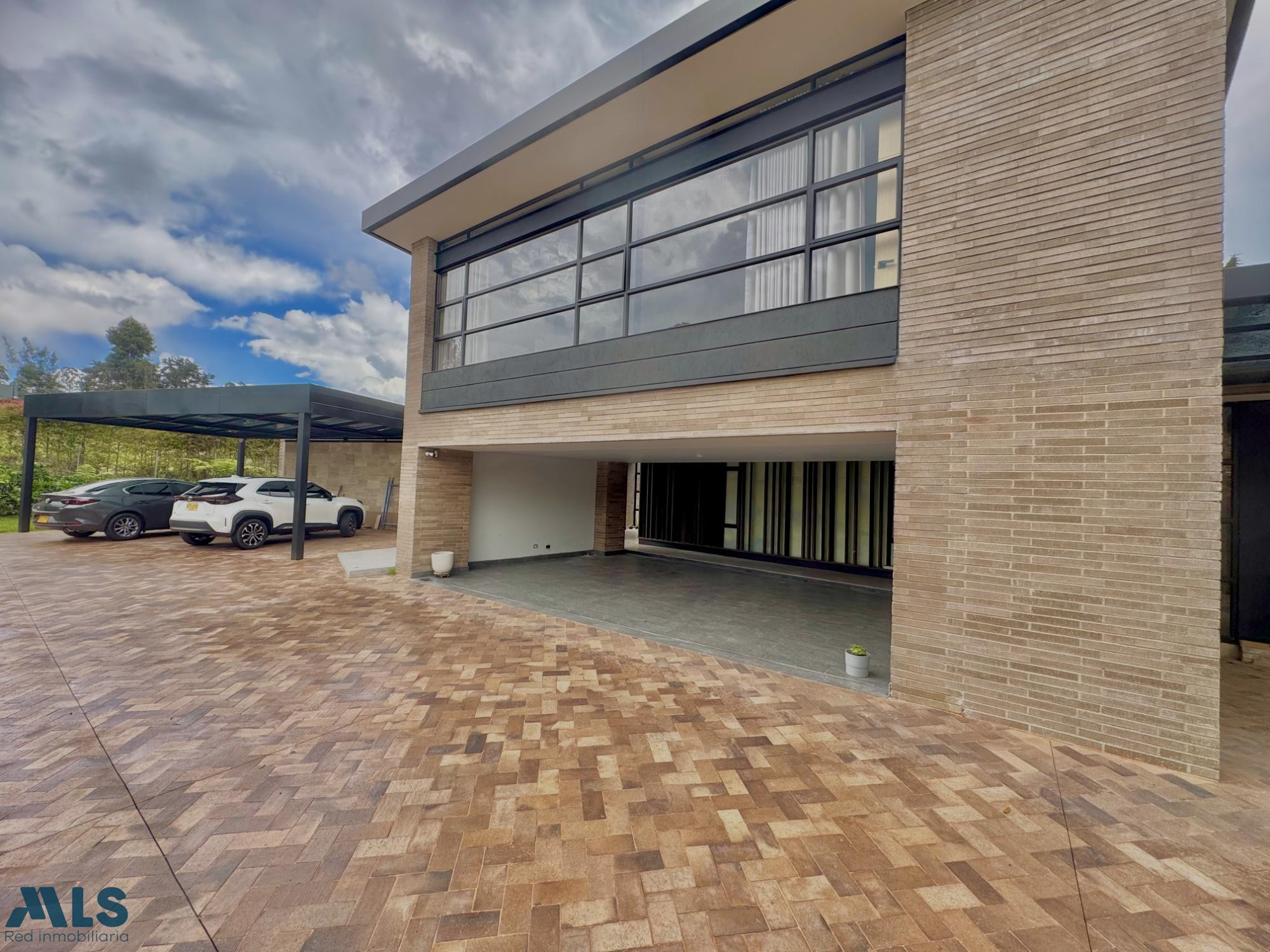 Casa moderna en el Alto de Las Palmas envigado - alto de las palmas