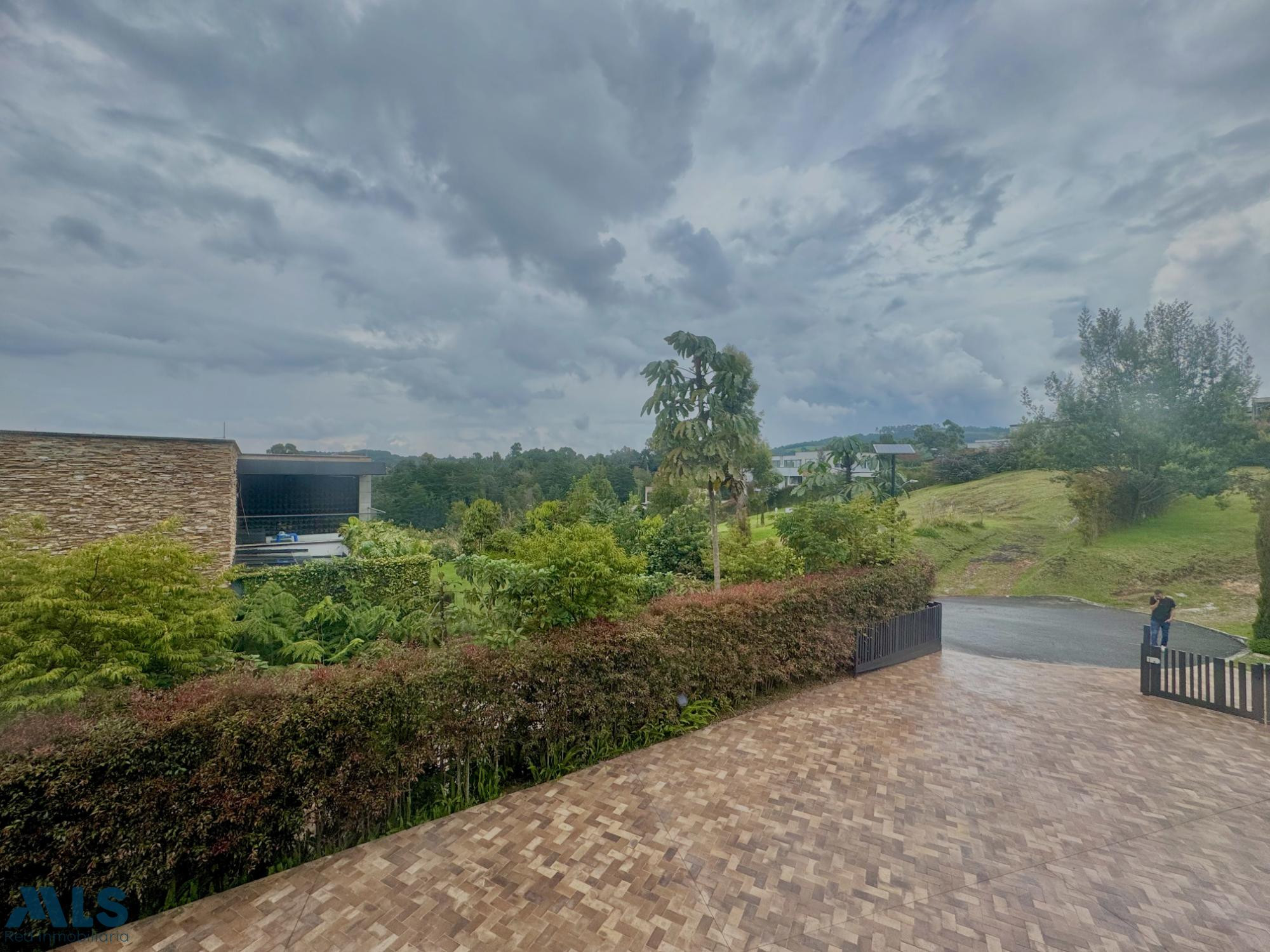 Casa moderna en el Alto de Las Palmas envigado - alto de las palmas