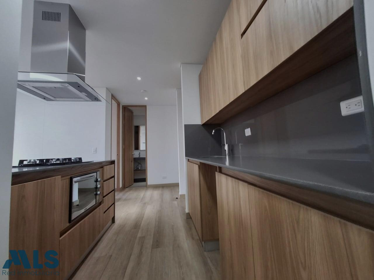 Apartamento en Los Colores. medellin - los colores