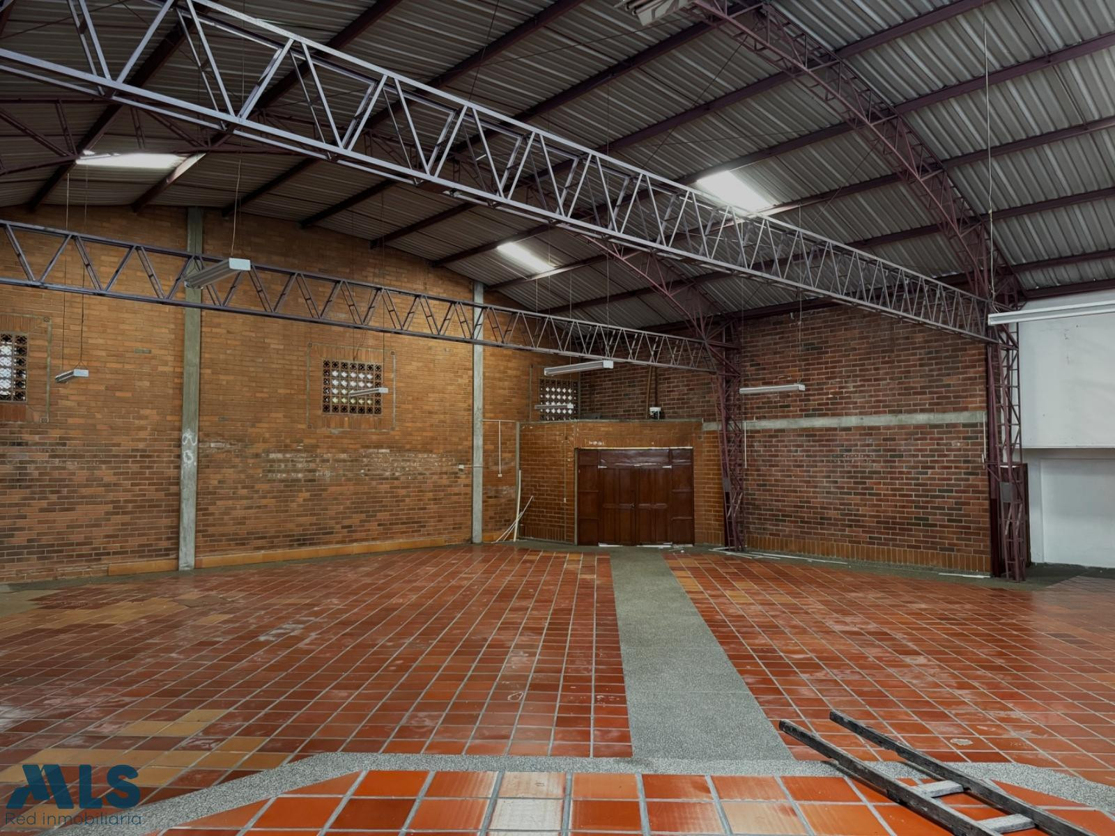 Venta de iglesia en el Occidente sector Villa Flora medellin - villa flora