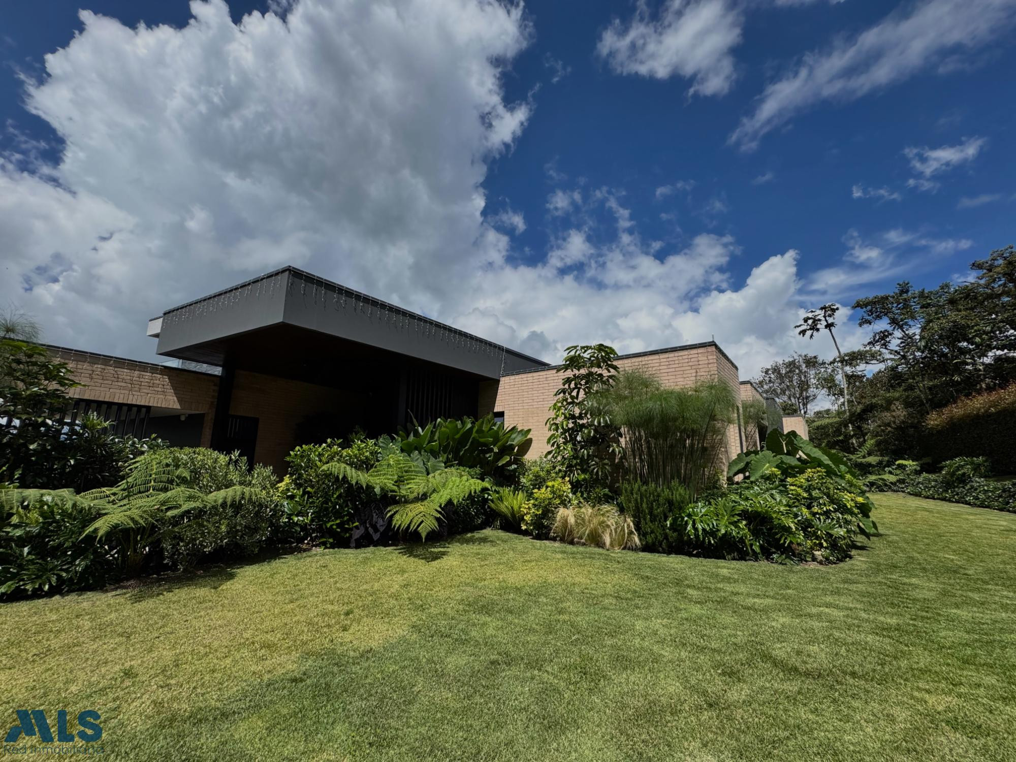 🖤🌿 Lujo contemporáneo en una residencia rodeada de naturaleza la-ceja - v el yarumo