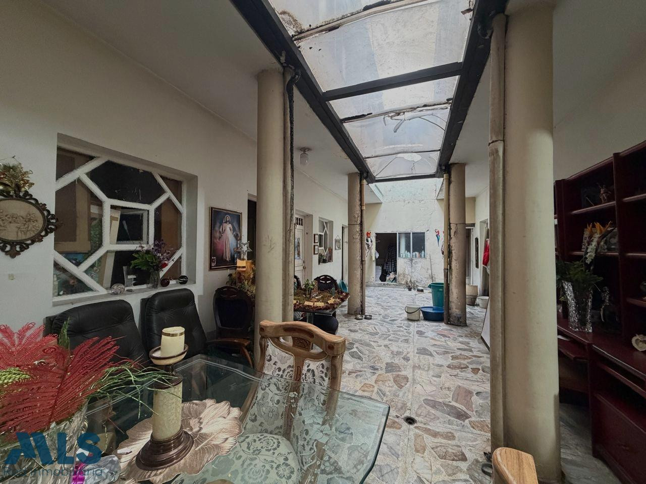 VENTA DE CASA EN LAURELES, MEDELLIN medellin - las mercedes