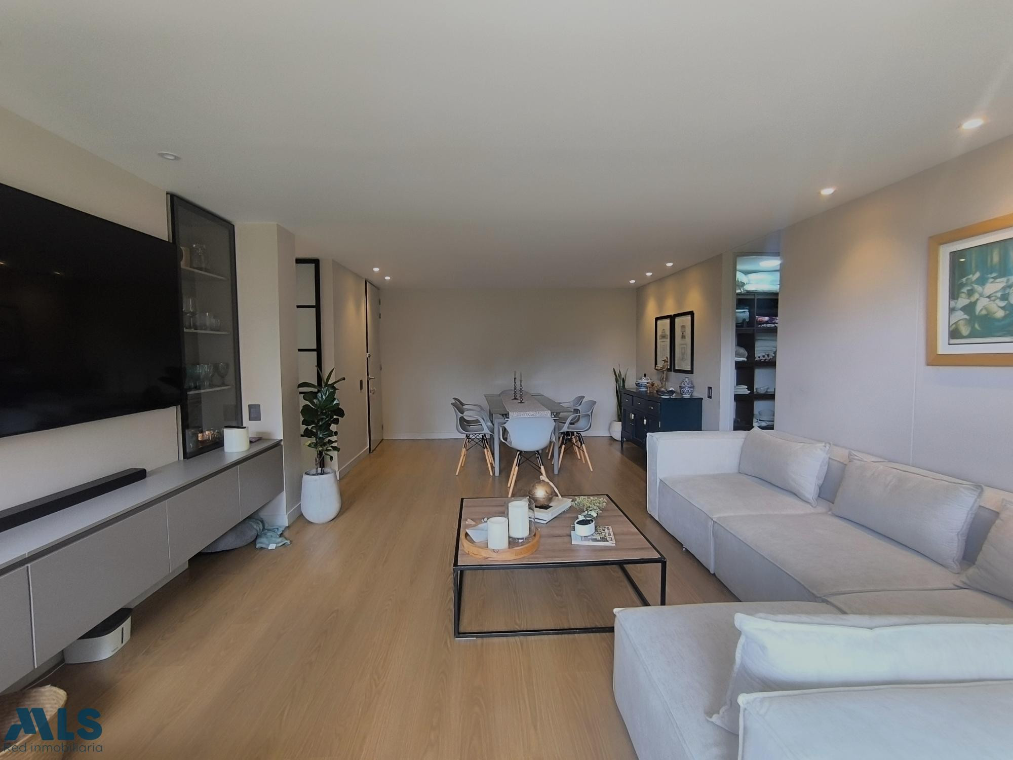 venta de apartamento remodelado en San Lucas medellin - san lucas