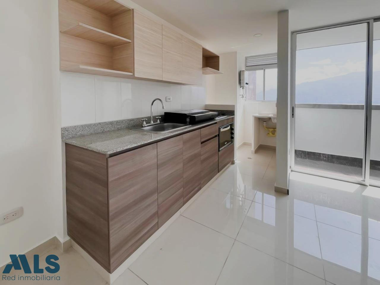 APARTAMENTO CON VISTA PARA VENTA EN LA ESTRELLA la-estrella - las brisas